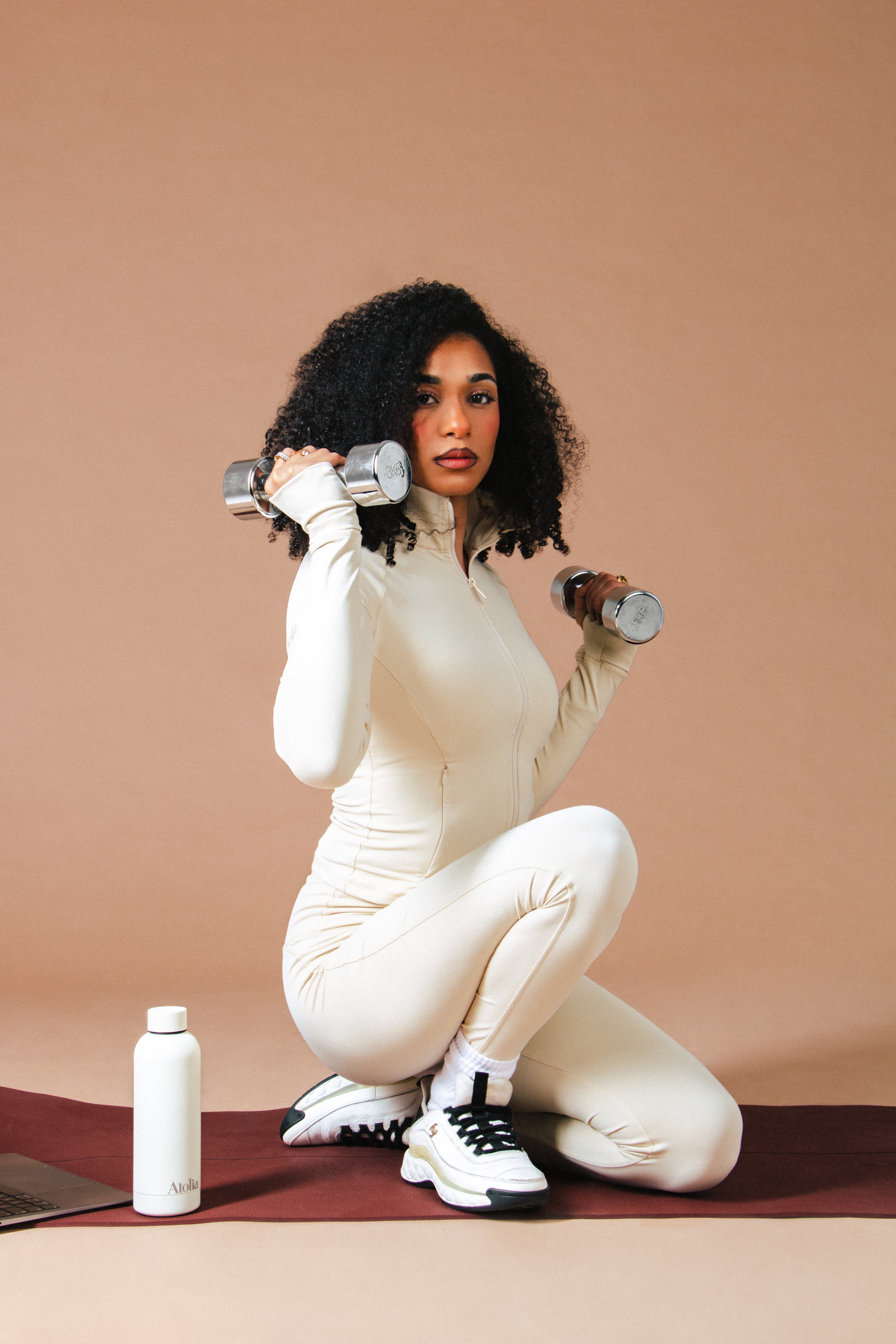 The Sculpt Zip Up - White Oat